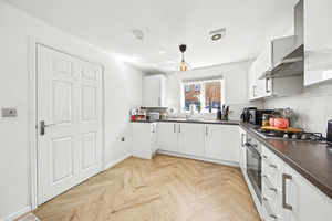 Masefield Avenue Holmewood